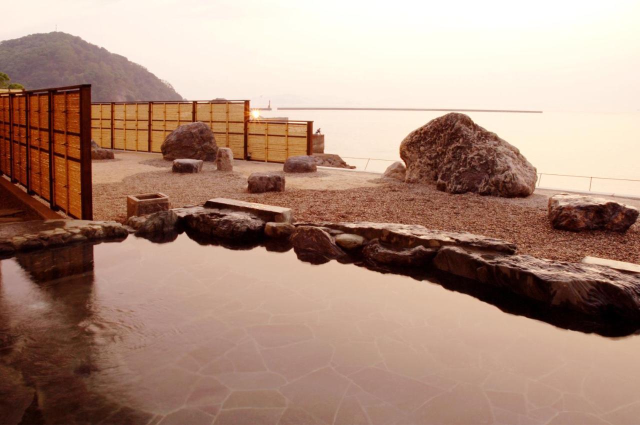 Отель シーパの湯 Seapa No Yu Мацуяма Экстерьер фото